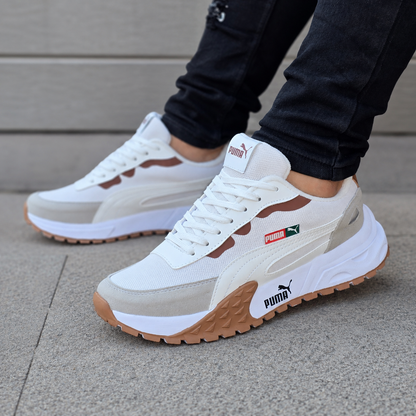 Deportivo Puma + 3 Pares Medias gratis