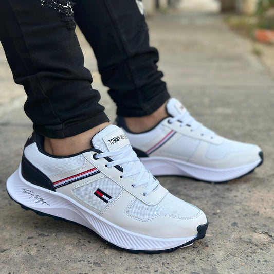 Deportivo Tommy de Caballero + 3 Medias Gratis