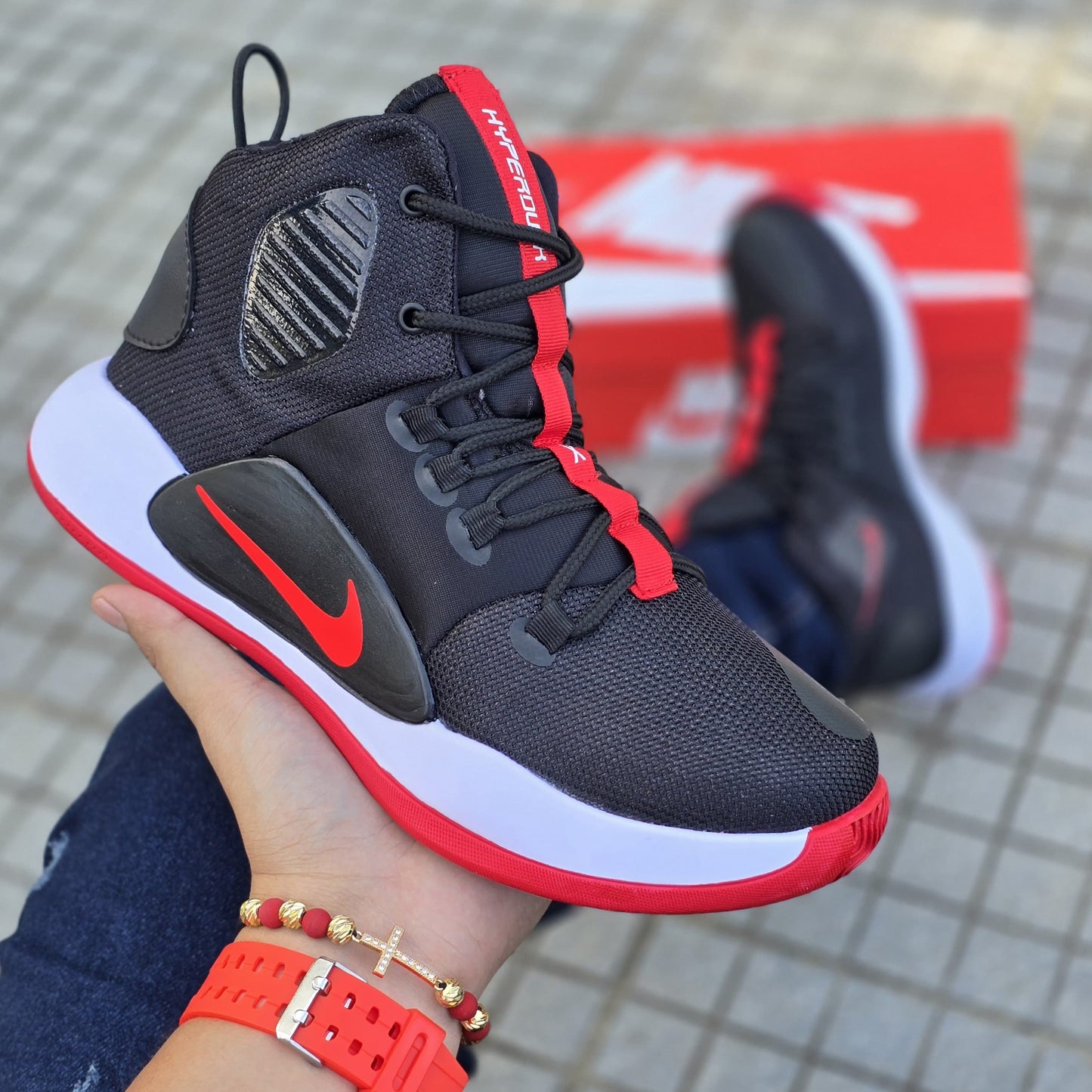 BOTA NIKE COURTSIDE 23