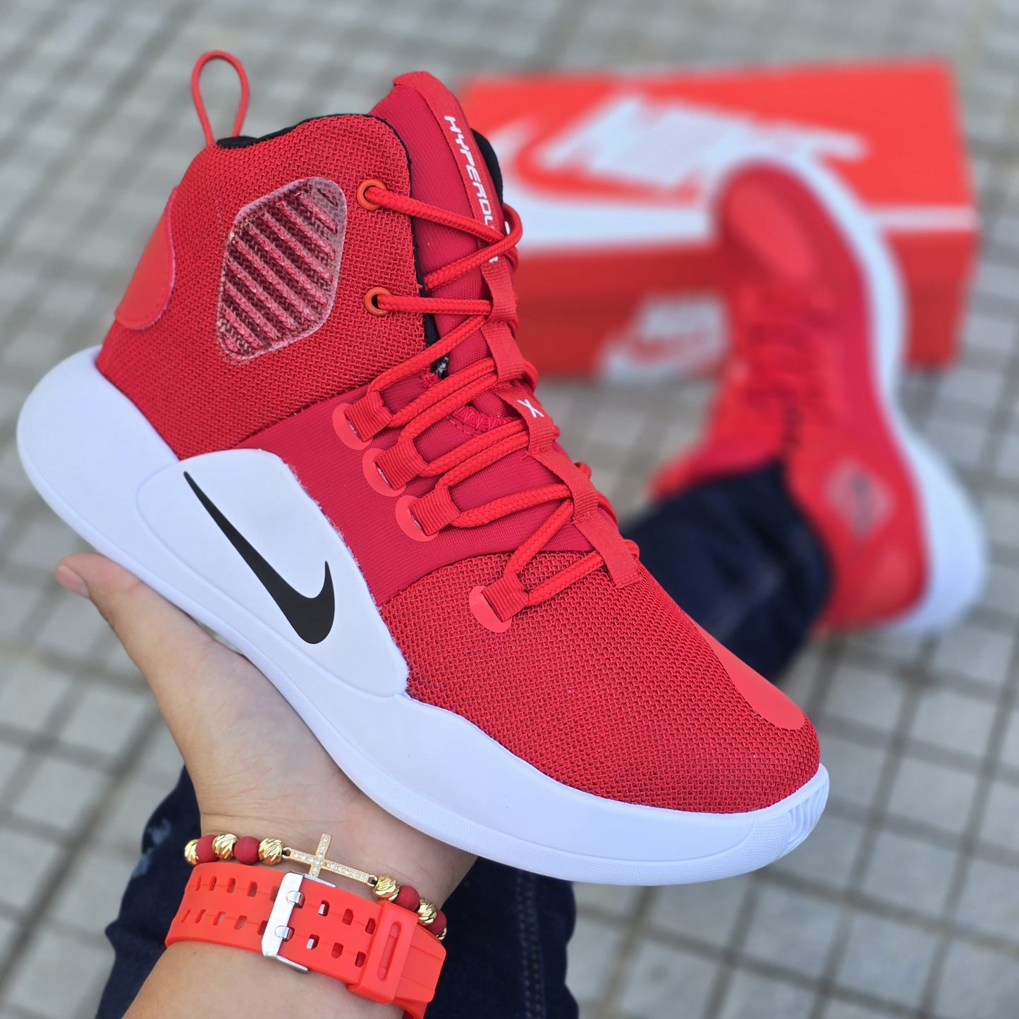 BOTA NIKE COURTSIDE 23