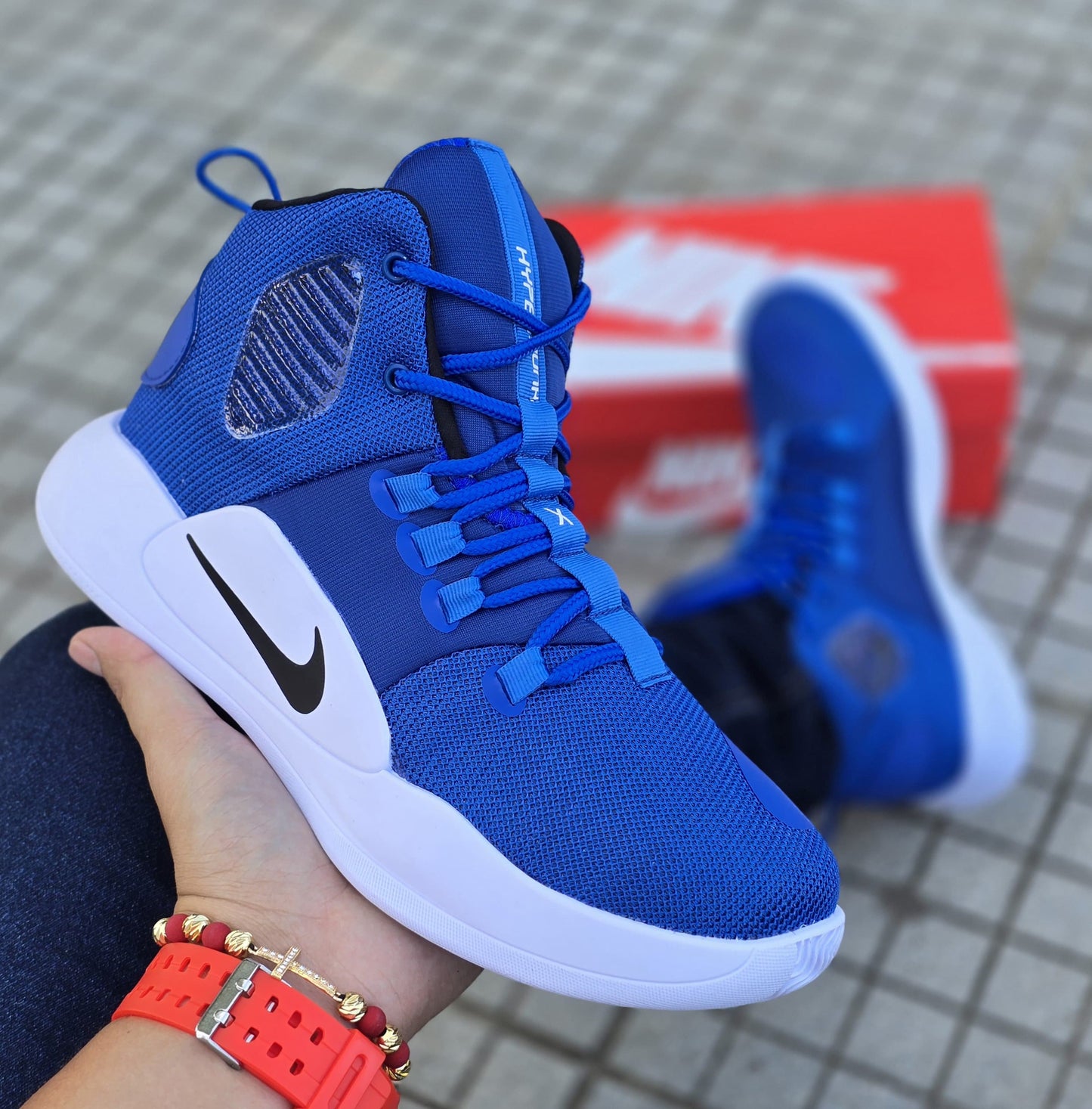 BOTA NIKE COURTSIDE 23